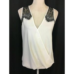 Decker Womens Black White Lace V Neck Tank Top
